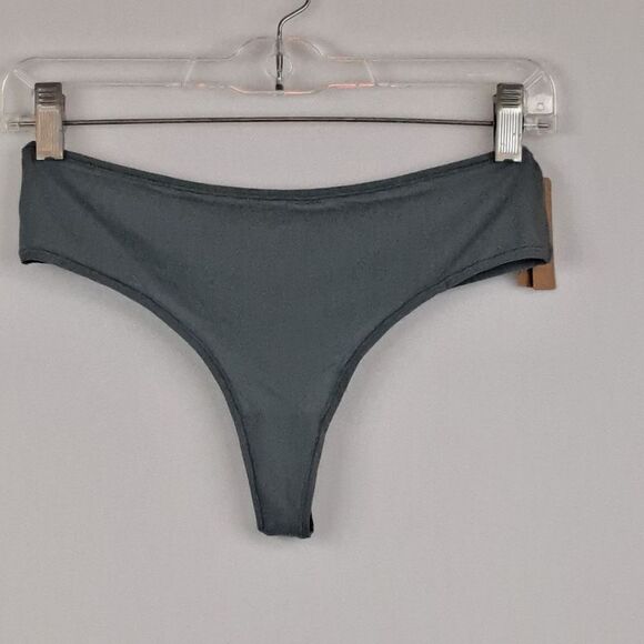 Skims ladies bikini thong panty - Picture 1 of 8